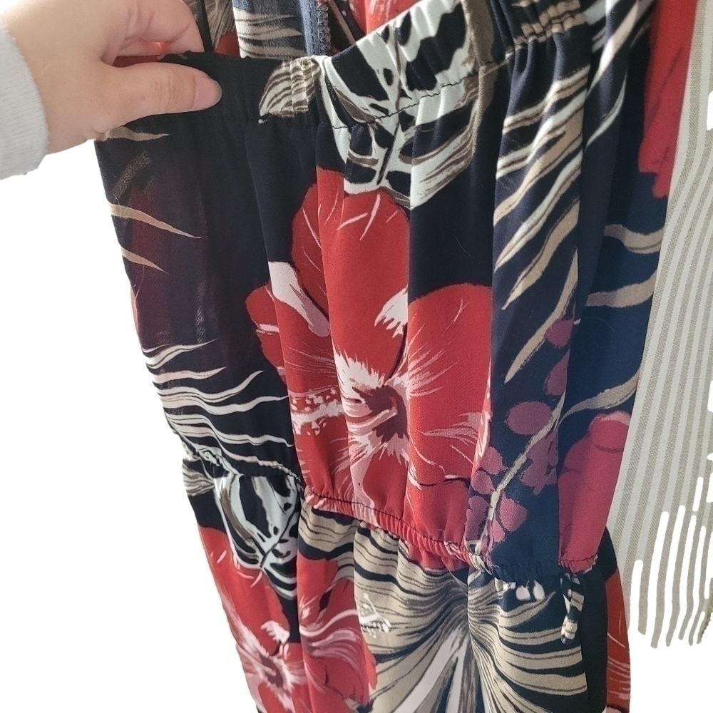 Dynamite | vneck halter romper one piece | small | black red hibiscus dress - Picture 8 of 15